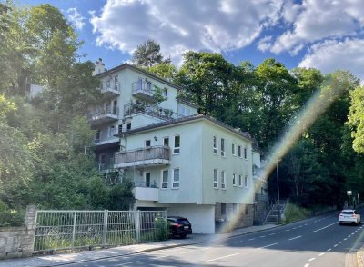 2-Raum-Wohnung mit Balkon, Tiefgarage (Einbauküche*)