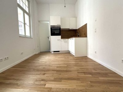 Kleines Single-Wohnung im Erstbezug mit EBK und Tageslichtbad mit Dusche
