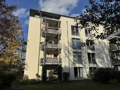 MIT TERRASSE UND GARTENANTEIL  - schöne 3 Zimmer Wohnung - Nähe Elbwiesen und Uniklinik