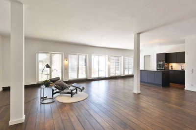 4 Zimmer Paradies "Grand Espace"  mit Kamin, Wellnessbad mit Sauna, 44 m2 Dachterrasse, Garage, STP