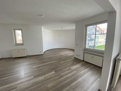 Altenburg* City Center* großzügige 3 Raum-Whg. * Balkon*Tageslichtbad*G-WC* sep. Küche*