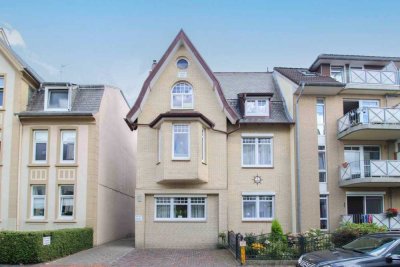 Charmante, regelmäßig erneuerte 4-Zimmer-Altbauwohnung in Hafennähe