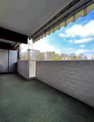 Exklusive 3-Zimmer-Hochparterre-Wohnung mit Balkon in Nürnberg