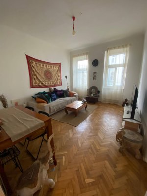 45m, 850€, separates Schlafzimmer, möbliert zur Untermiete