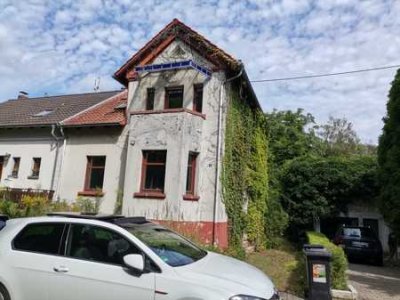 *** 1 Familienhaus mit schönem Garten *** ***