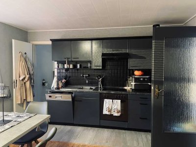 Helle geräumige 3Zi Wohnung mit großem Südbalkon