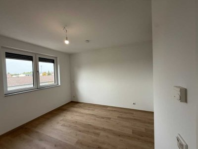 Erstbezug – Helle 2,5-Zimmer-Wohnung in zentraler Lage von Griesheim