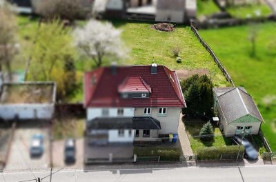 Charmante Doppelhaushälfte mit Gestaltungspotential