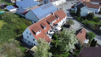 Mehrfamilienhaus mit 8 Einheiten und Ausbaupotenzial in Nersingen-Straß!