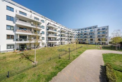 Moderne Wohnung mit Parkett, Dusche und großer Terrasse
