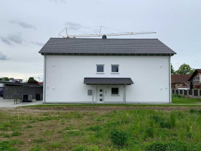 schöne 3-Zimmer Wohnung im 1.OG im Zentrum von Pocking