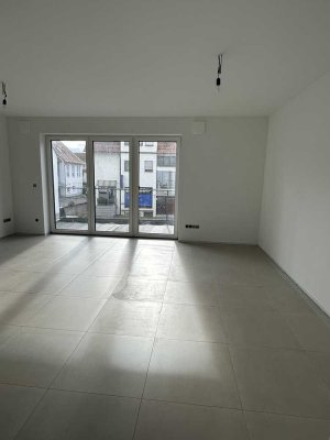Raumwunder auf 2 Ebenen: 4-Zimmer-Maisonette für Familie & Home-Office.