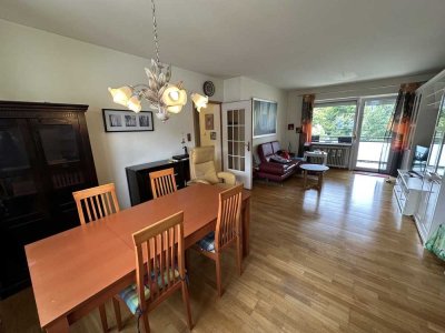 3-Zimmer mit Balkon, saniertem Bad & Stellplatz - Ruhig wohnen, clever investieren