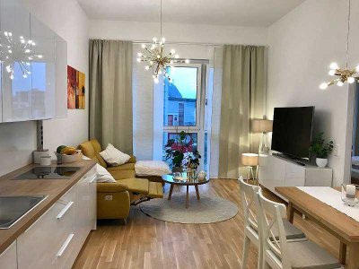 Attraktive und vollständig renovierte 1,5-Zimmer-Wohnung mit Balkon und EBK in Teterow