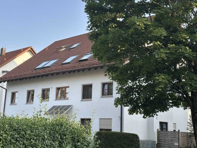 Schöne 5,5-Zimmer Maisonettewohnung mit Balkon in guter Lage