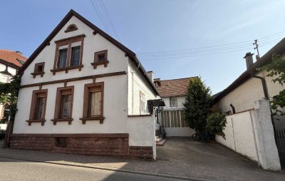 Ehemaliges Weingut mit Hallenpotential sucht seine Nachfolger!