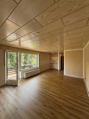 Attraktive 1-Zimmer-Wohnung mit Balkon in ruhiger Lage von Duisburg