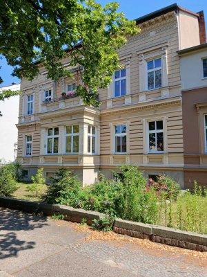 Schöne 3-Zimmer-Wohnung mit Einbauküche und Carport in zentraler Lage von Neuruppin zu vermieten