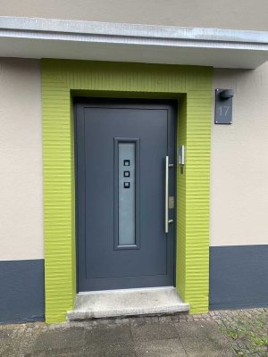 2,5 Raum Dachgeschosswohnung mit gr. Bad & gr. Wohnküche