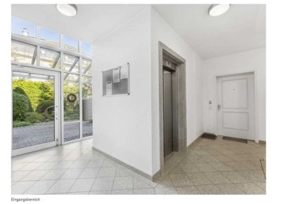 93 m² Luxuswohnung am Golfplatz Stolpe – Tiefgarage (Fernbedienung), Aufzug, Südterrasse & Garten
