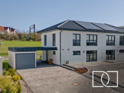 Bezugsfertiger Neubau! Hochwertiges KfW 40+ Haus mit Garten, Südterrasse und Garage in ruhiger Lage