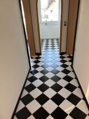 Exklusive, helle 2,5 Zimmer-Wohnung in Traunreut