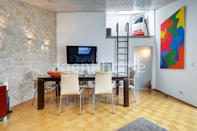 MÖBLIERT - SONNIG UND RUHIG - Schöne Wohnung mit Dachterrasse