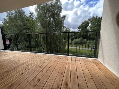 Moderne und ruhige 2-Zimmer-Wohnung mit Balkon und Einbauküche in Bernau