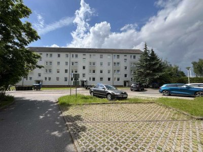 Helle 4 Raum Wohnung im 1.Obergeschoss