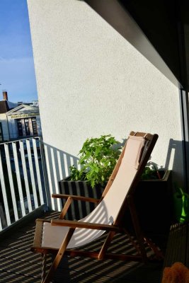 Stilvolle 4-Zimmer-Wohnung mit exklusiver Ausstattung, Balkon & Loggia in Toplage der KTV Rostock
