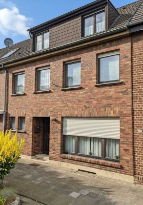 provisionsfrei: großzügiges Reihenhaus mit Garten für Familie in Bedburg-Lipp