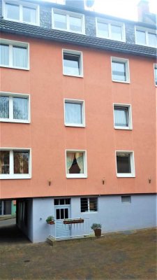 Frisch renovierte DG-Wohnung am Ölberg