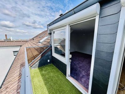 helle und geräumige Dachgeschosswohnung mit Balkon und herrlichem Ausblick über Remscheid