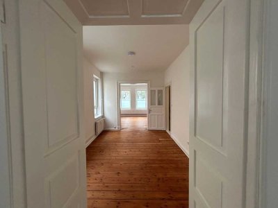 Sanierte 4-Zimmer-Altbauwohnung in der Stuhrsallee – Westlichen Höhe