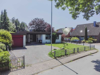 BALD FREI - mietfreier Bungalow in herrlich grüner Lage von Büdelsdorf