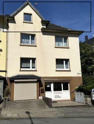 Schöne und modernisierte 1-Raum-Dachgeschosswohnung in Wuppertal