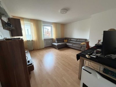 Attraktive 2-Zimmer-Wohnung mit Balkon im 3. OG rechts – gepflegt und solide vermietet