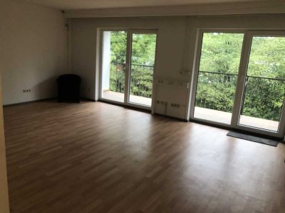 Geräumige 1-Zimmer Wohnung in Haibach