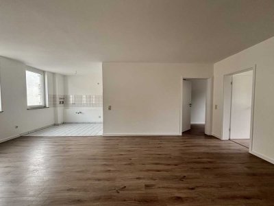 Erstbezug nach Sanierung: 2-Zimmerwohnung in Innenstadtlage