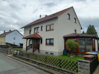 Freundliche 3 Zimmer DG Wohnung in Uehlfeld