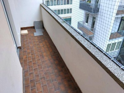 Heller 2 ZIMMER-NEUBAU + ruhiger Balkon 4,5m² + extra Küche möbliert + Lift + nähe Jakominiplatz