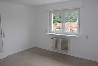 Stilvolle 2-Zimmer-Wohnung mit Terrasse und Einbauküche in Eberbach (Neckarwimmersbach)