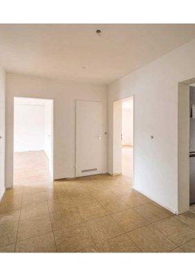 Strahlende Schönheit: Moderne Wohnung in der Feldbergstraße 44, Schopfheim