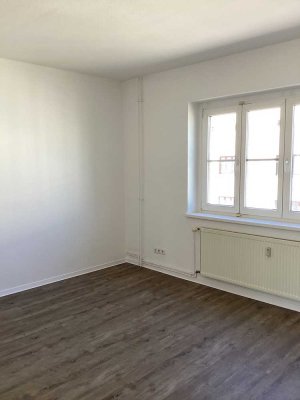 Renovierte 2-Zimmer-Wohnung sucht neuen Mieter!
