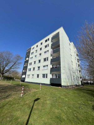 Frisch renovierte Wohnung sucht neue Mieter, Erste Monat mietfrei!