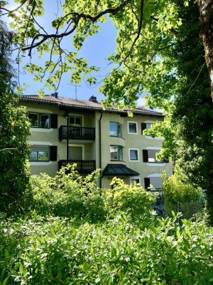 Zentral gelegene 2 Zimmerwohnung mit Balkon in Bad Reichenhall