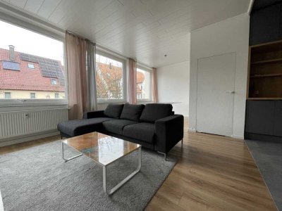 KAPITALANLAGE! Möblierte 2,5 Zi Architekten Wohnung