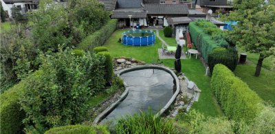Doppelhaushalte mit großzügigem Garten in begehrter Lage