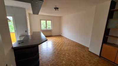 Schöne 75 qm große 2-Zimmerwohnung in Nürnberg Steinbühl zur Miete