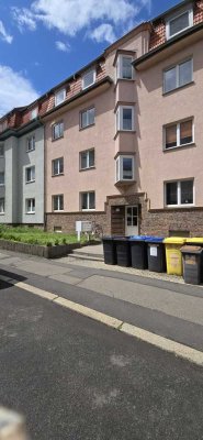 Schönes Zimmer in renovierter 3er-WG, nur für Studierende.